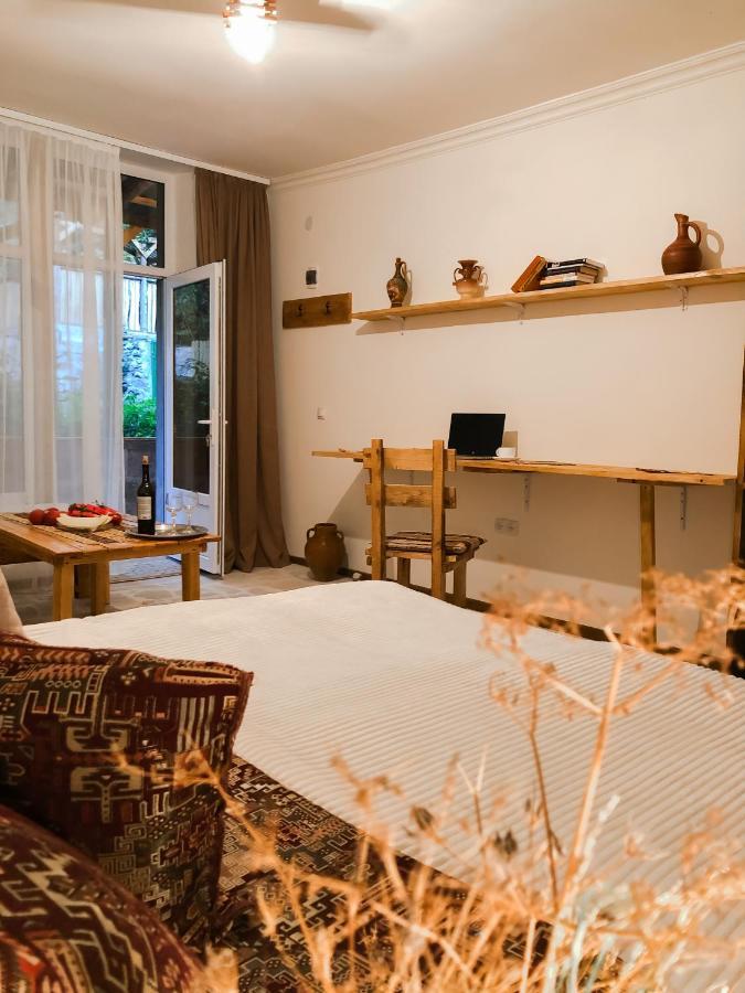Bjnihouse, Guest House المظهر الخارجي الصورة