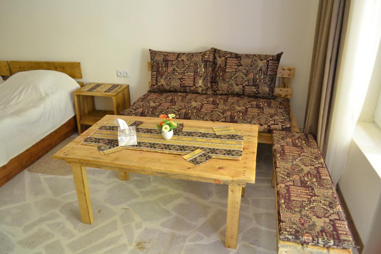 Bjnihouse, Guest House المظهر الخارجي الصورة